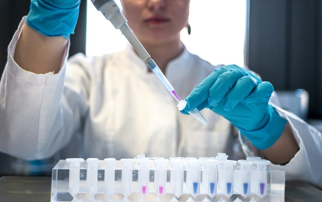 Medical laboratory diagnostic services and testing in UAE